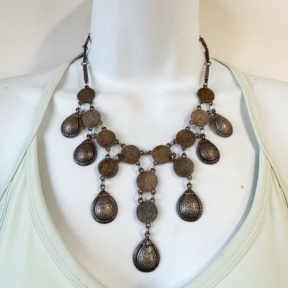 Silver Tone Metal Tear Drop Dangle Bib Coin‎ Necklace